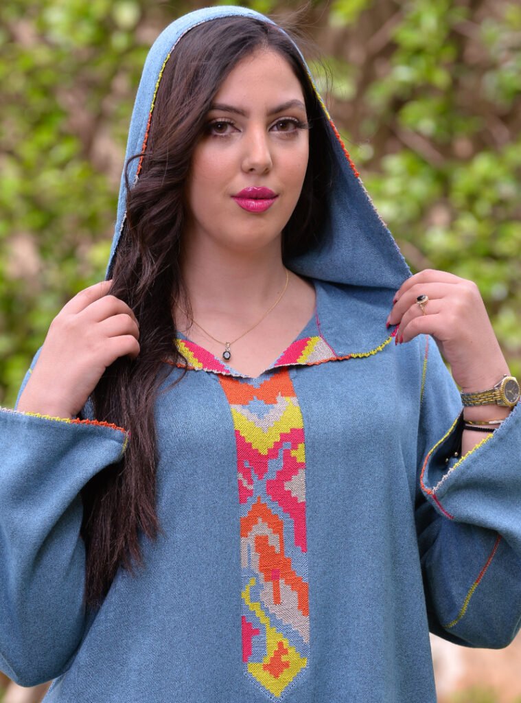 Djellaba Femme Traditionnelle (mlifa) Brodée Main Couleur Rose - Taille L, Neuve Sans étiquettes