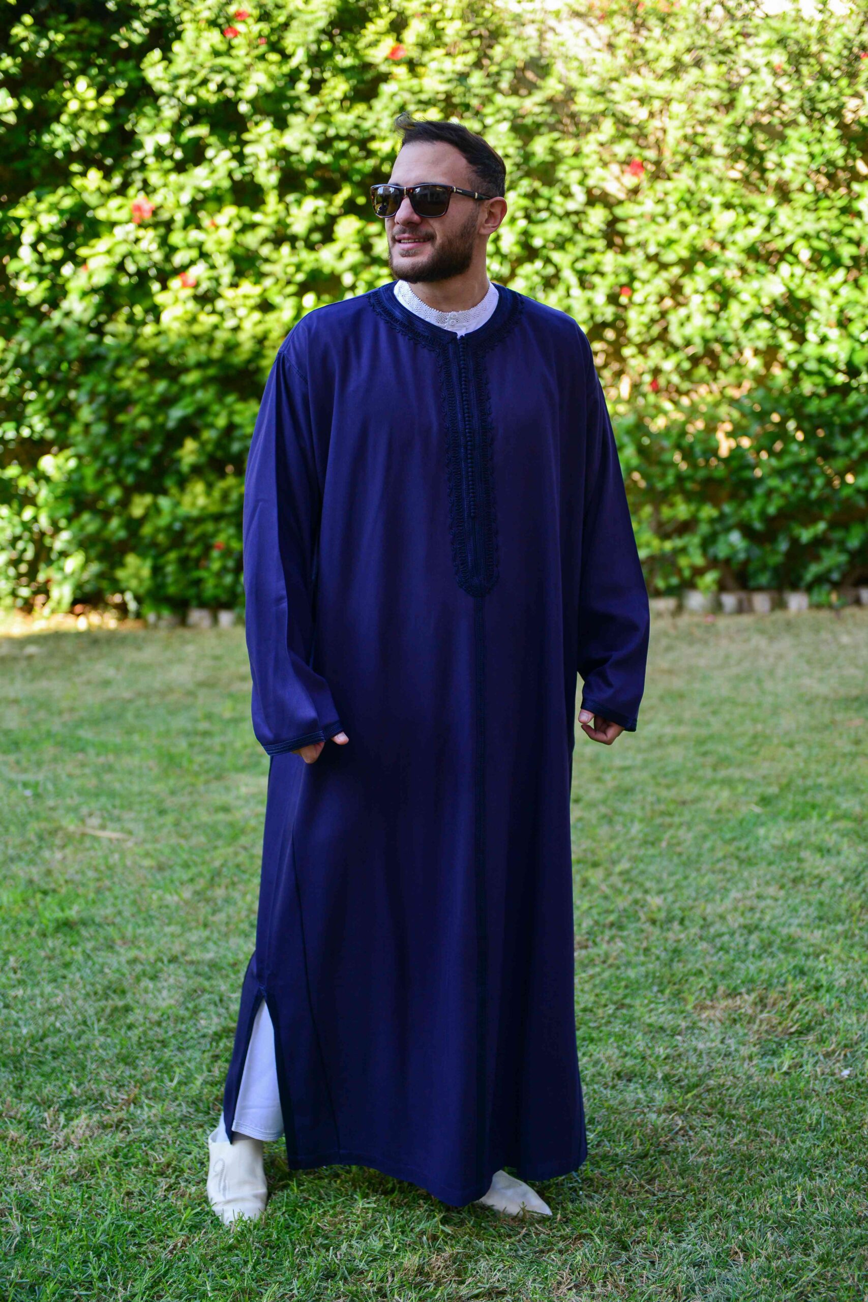 Caftan pour hommes en mlifa de soie bleu nuit